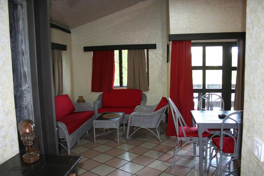 Hotel Napoleon Lagune Lomé Zewnętrze zdjęcie