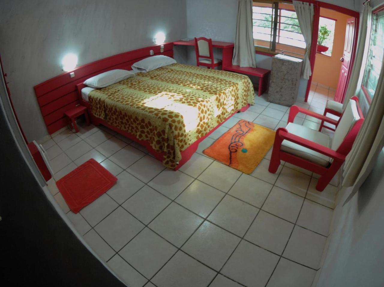 Hotel Napoleon Lagune Lomé Zewnętrze zdjęcie