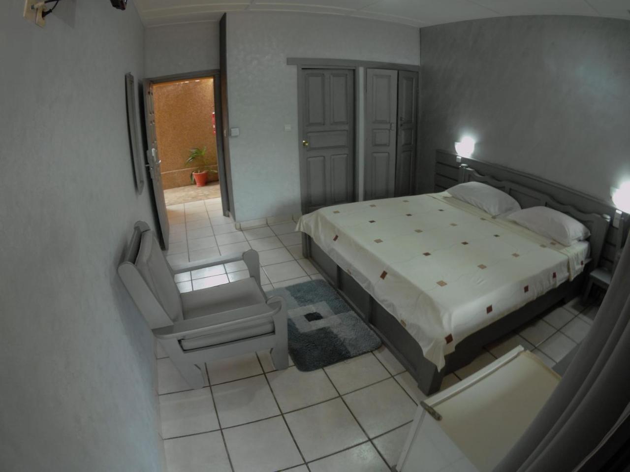 Hotel Napoleon Lagune Lomé Zewnętrze zdjęcie